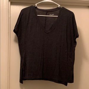 Mudd oversized v-neck T-shirt